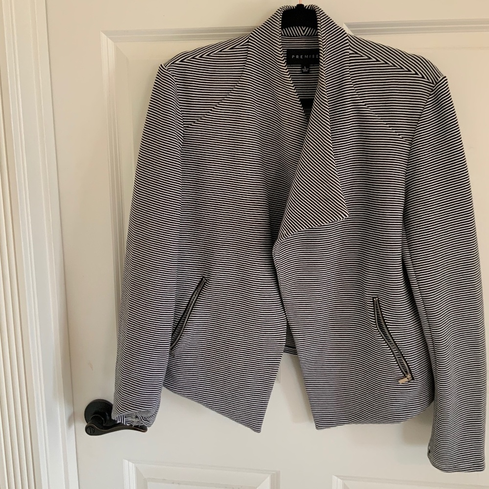 Short Striped Jacket Large